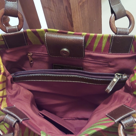 Shoulder bag by Relic. Tropical, palm pattern cloth purse - Picture 4 of 4